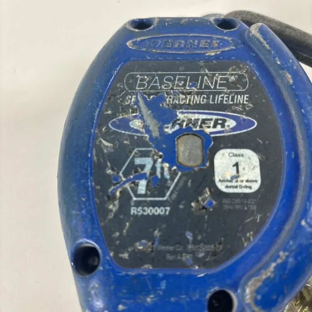Werner Baseline Self Retracting Lifeline SRL R530007 Class 1 Fall Protection 7ft